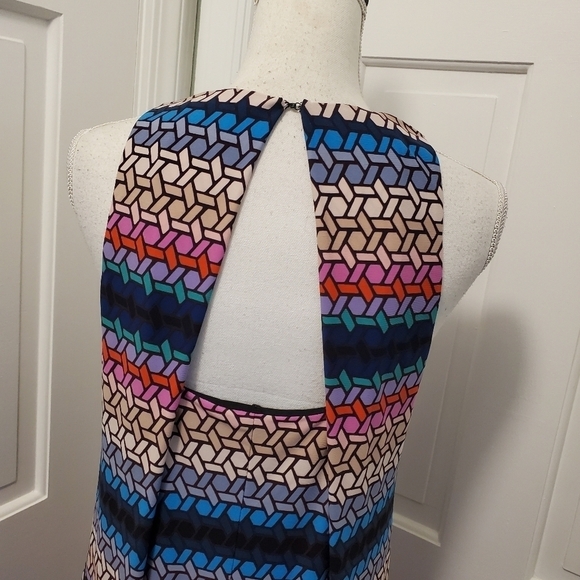 Trina Turk Macee Stained Glass Print Sleeveless Shift Dress Size 4, Colorful - Picture 6 of 14